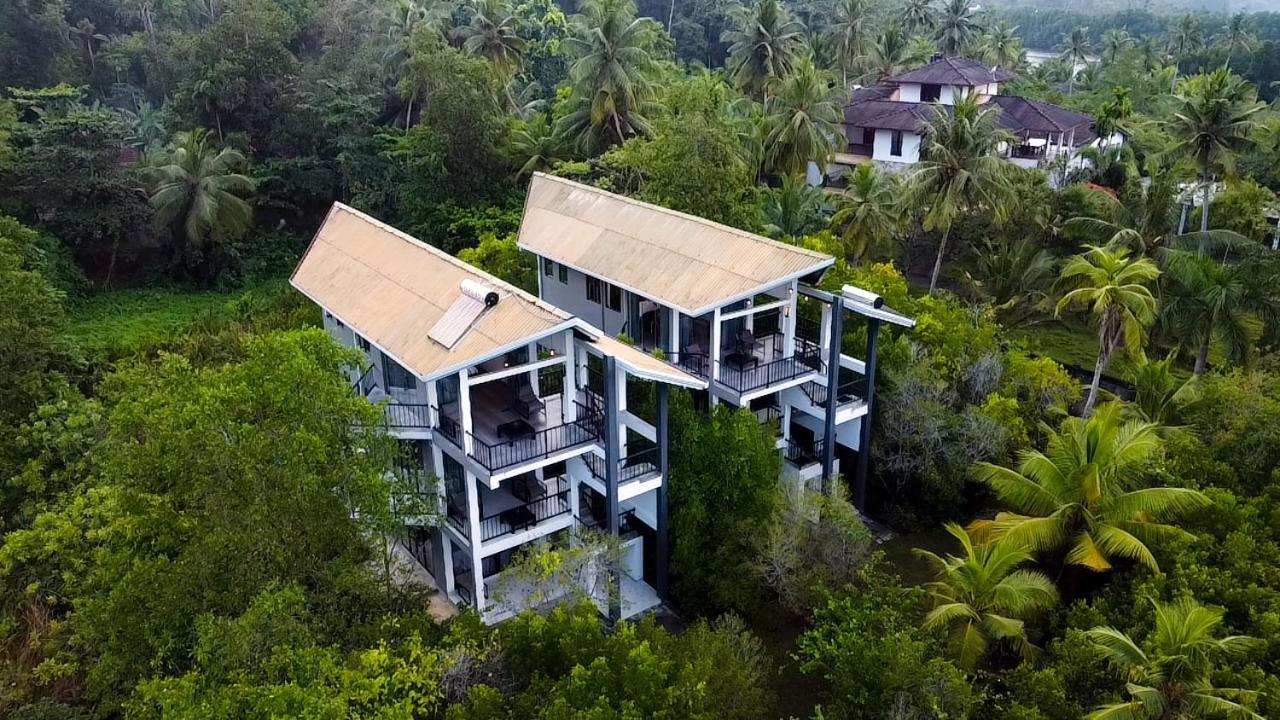 Karawwa Luxury Villas Hikkaduwa Buitenkant foto
